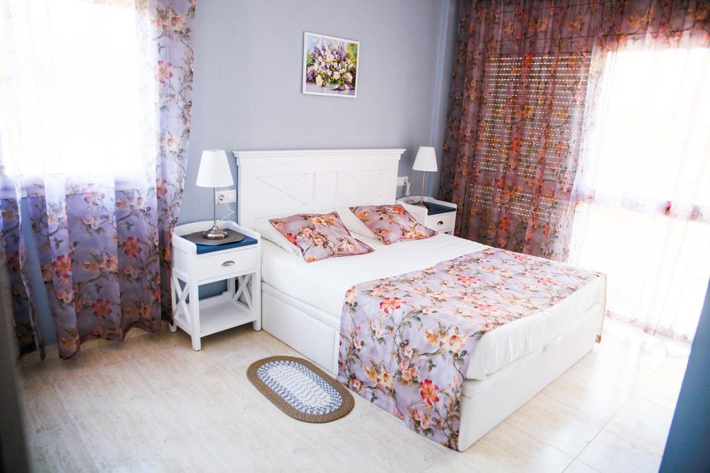 Apartments Beach Club Lloret de Mar Buitenkant foto