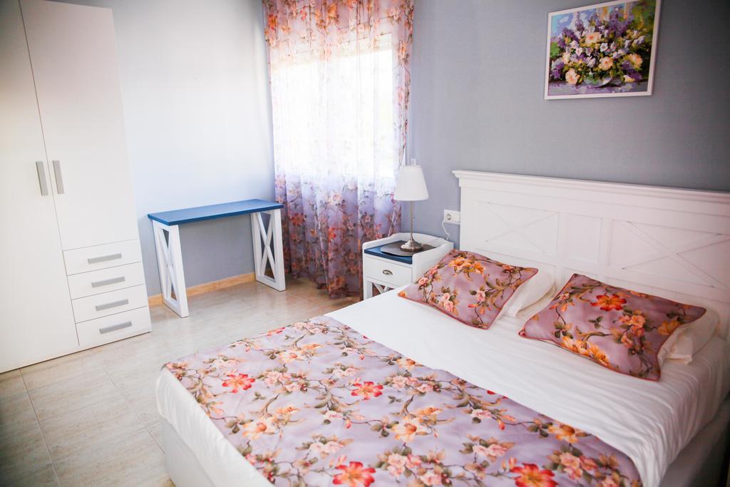 Apartments Beach Club Lloret de Mar Buitenkant foto
